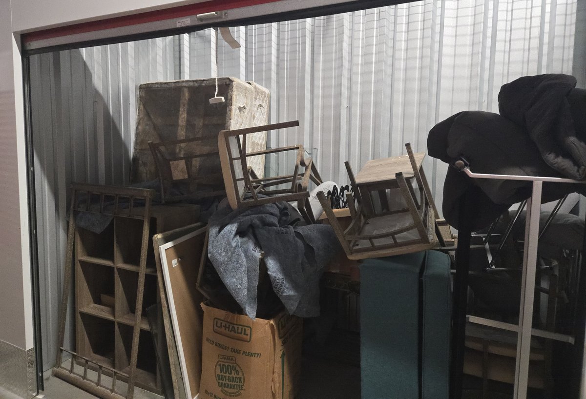 5 x 10 storage unit in Belleville, IL