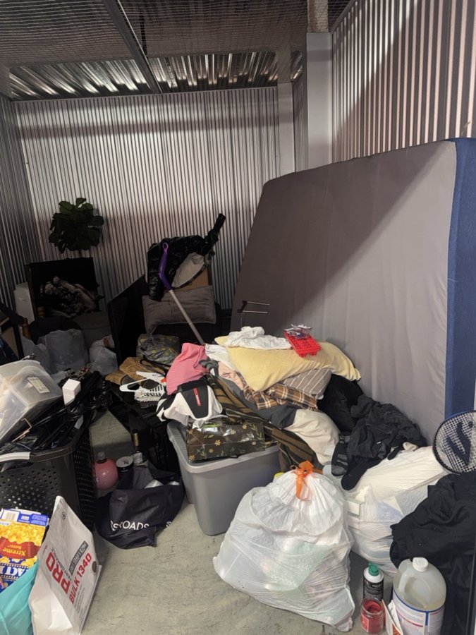10 x 15 storage unit in Sunnyvale, CA