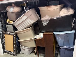 10 x 15 storage unit in Compton, CA