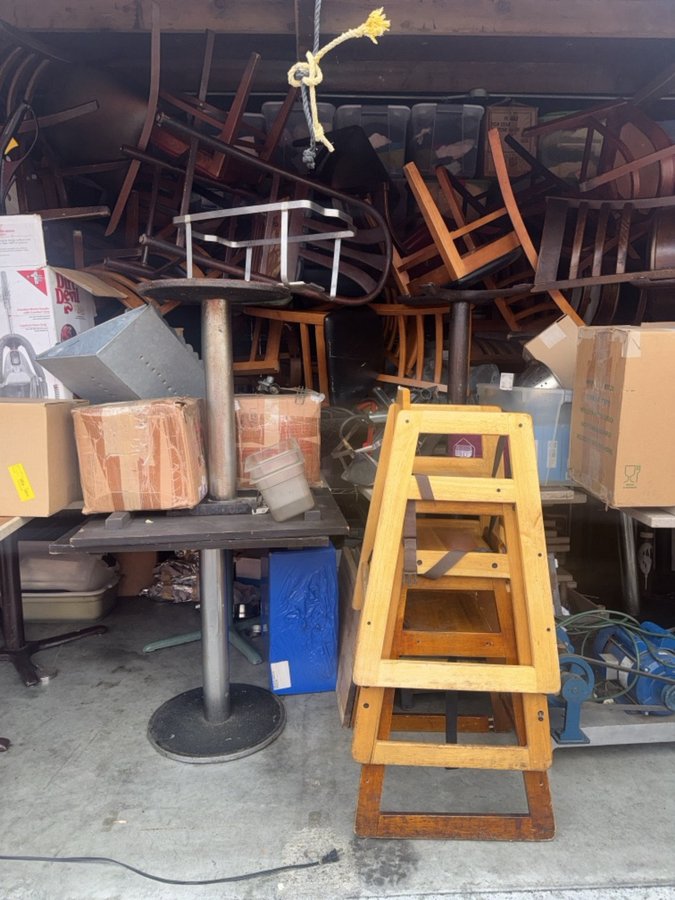 10 x 35 storage unit in Sunnyvale, CA
