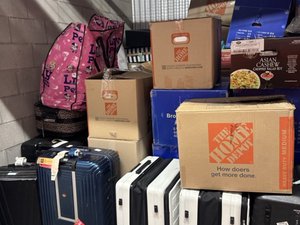 10 x 10 storage unit in Cupertino, CA