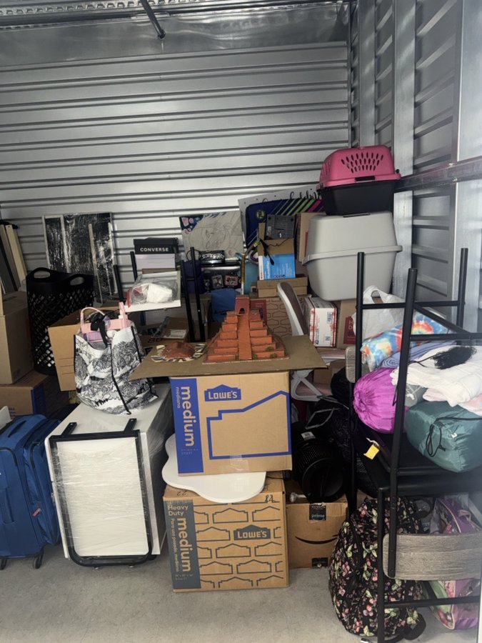 10 x 10 storage unit in Sunnyvale, CA
