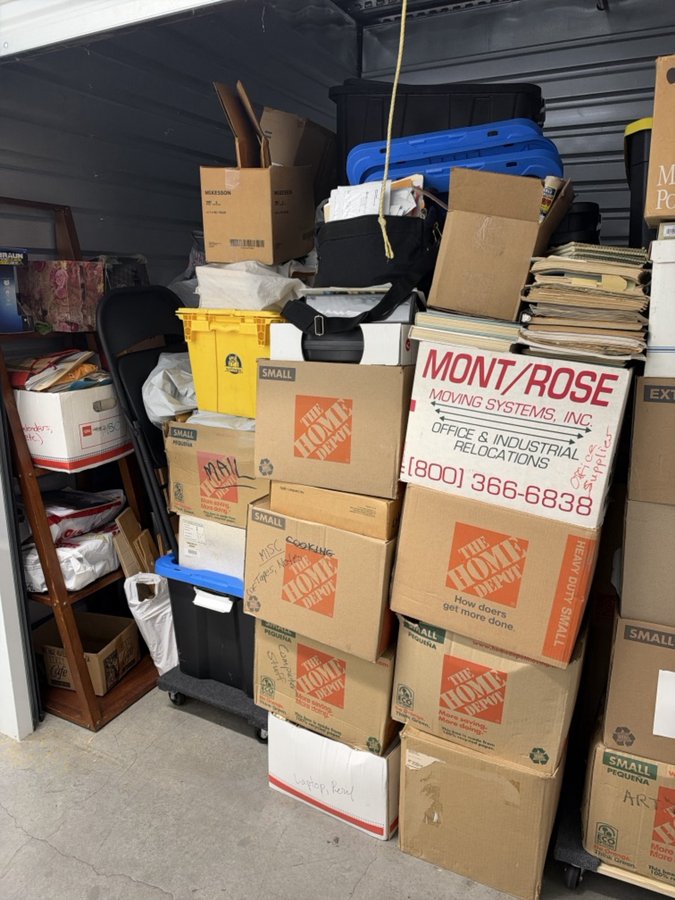 10 x 10 storage unit in Sunnyvale, CA