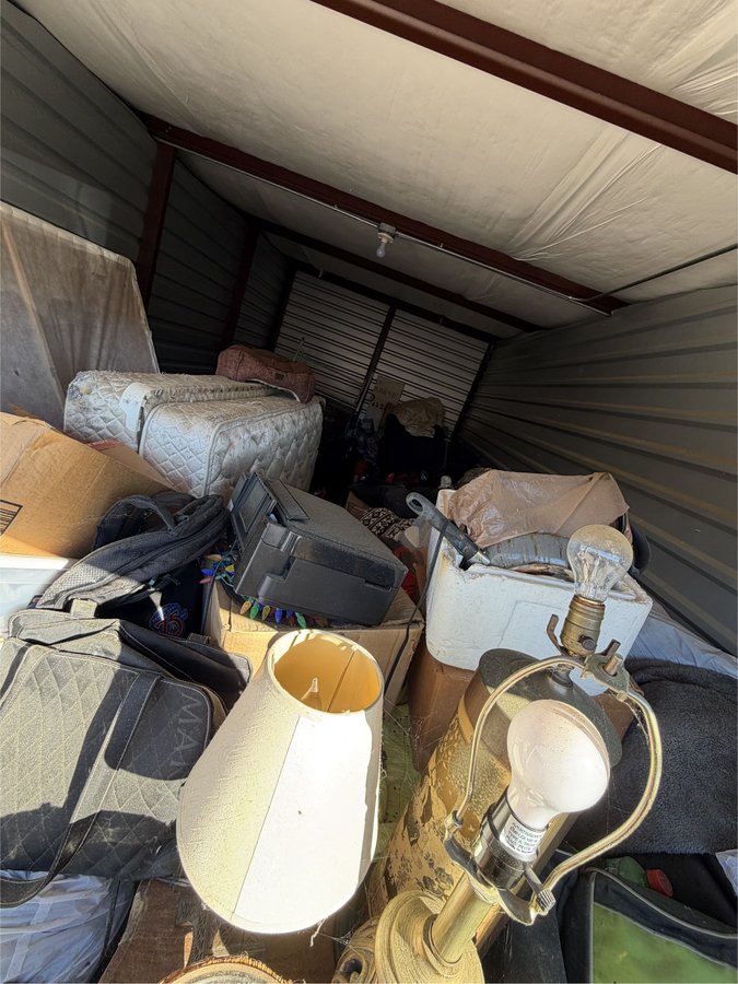 10 x 20 storage unit in Hot Springs, AR