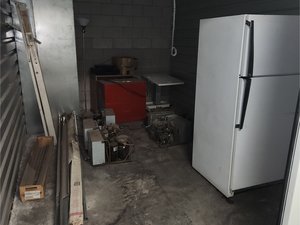 10 x 15 storage unit in Phoenix, AZ