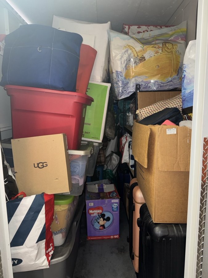 5 x 12 storage unit in San Jose, CA