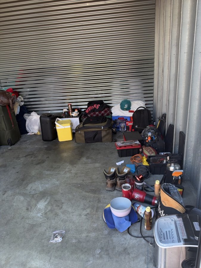 10 x 10 storage unit in San Jose, CA
