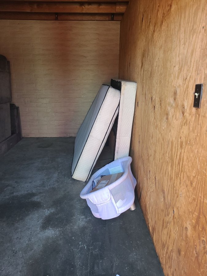 10 x 15 storage unit in San Jose, CA