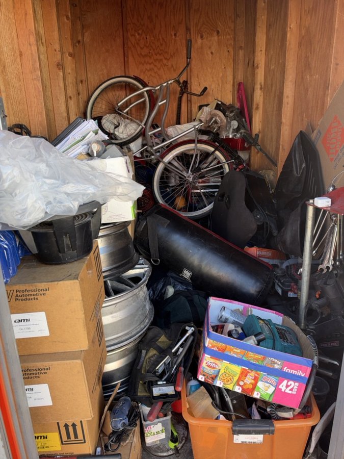 5 x 10 storage unit in San Jose, CA