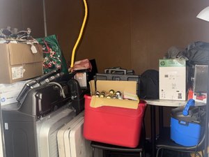 7 x 10 storage unit in San Jose, CA