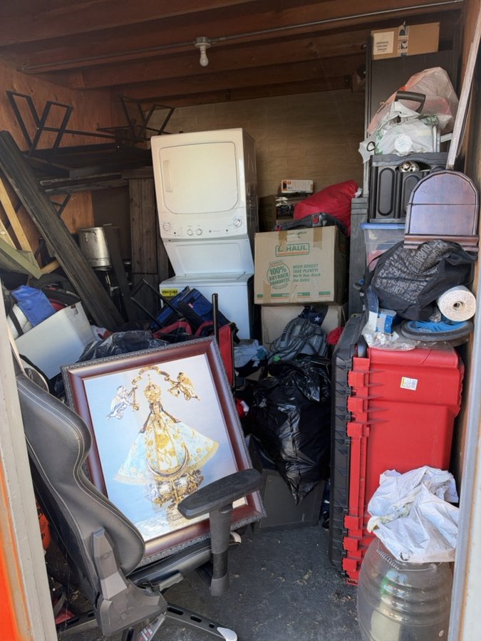 10 x 15 storage unit in San Jose, CA
