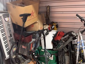 10 x 5 storage unit in San Jose, CA