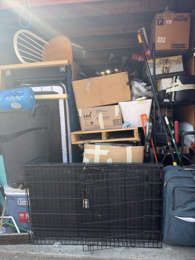 10 x 20 storage unit in San Jose, CA