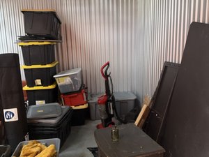 10 x 10 storage unit in San Jose, CA