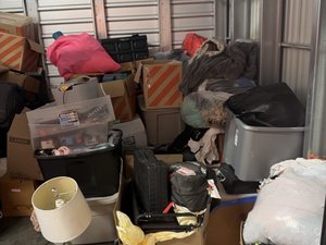 10 x 10 storage unit in San Jose, CA