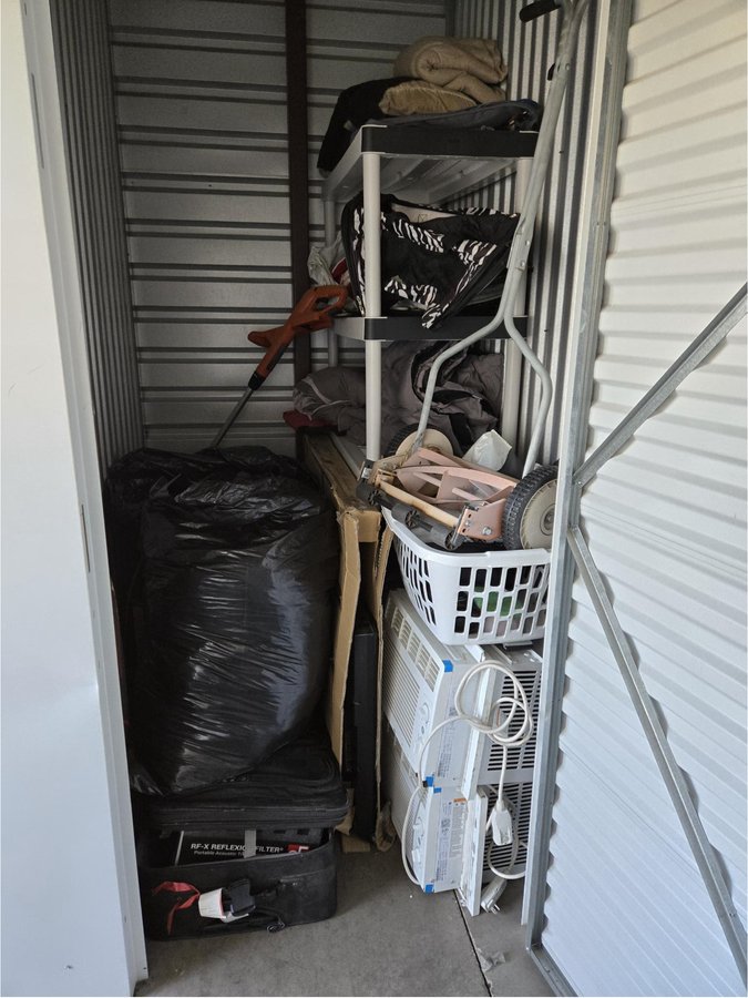 5 x 5 storage unit in Peoria, AZ