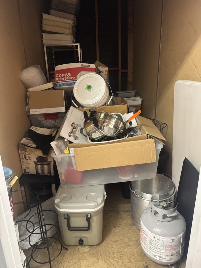 5 x 10 storage unit in San Jose, CA