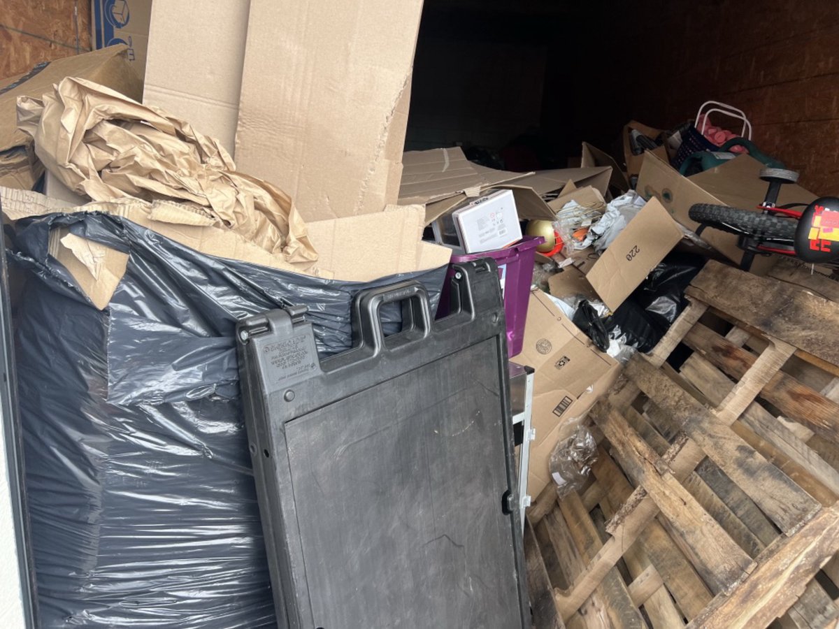 10 x 30 storage unit in Ft Lauderdale, FL