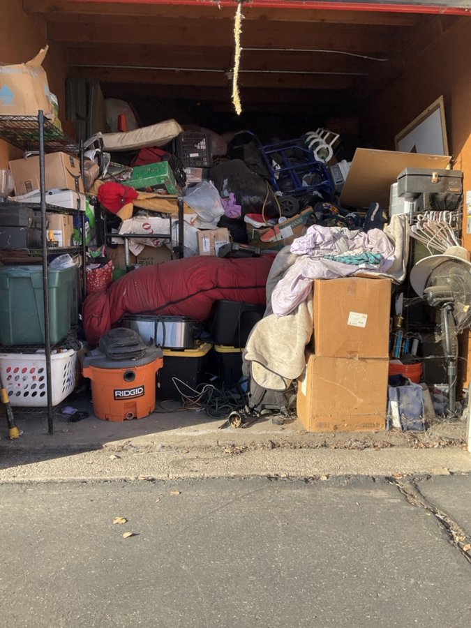 10 x 20 storage unit in Modesto, CA