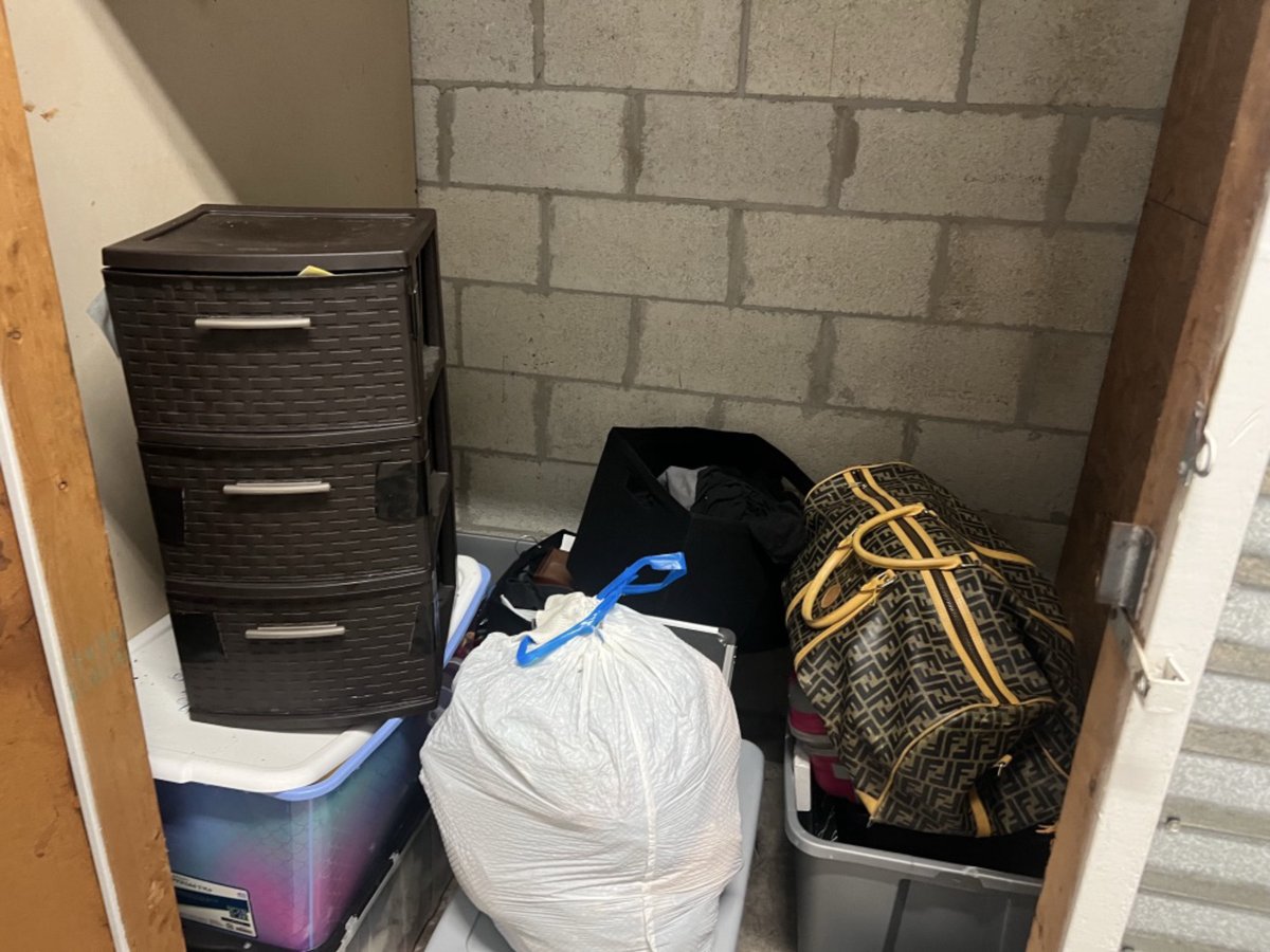 5 x 5 storage unit in Ft Lauderdale, FL