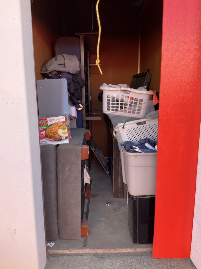 5 x 10 storage unit in Modesto, CA