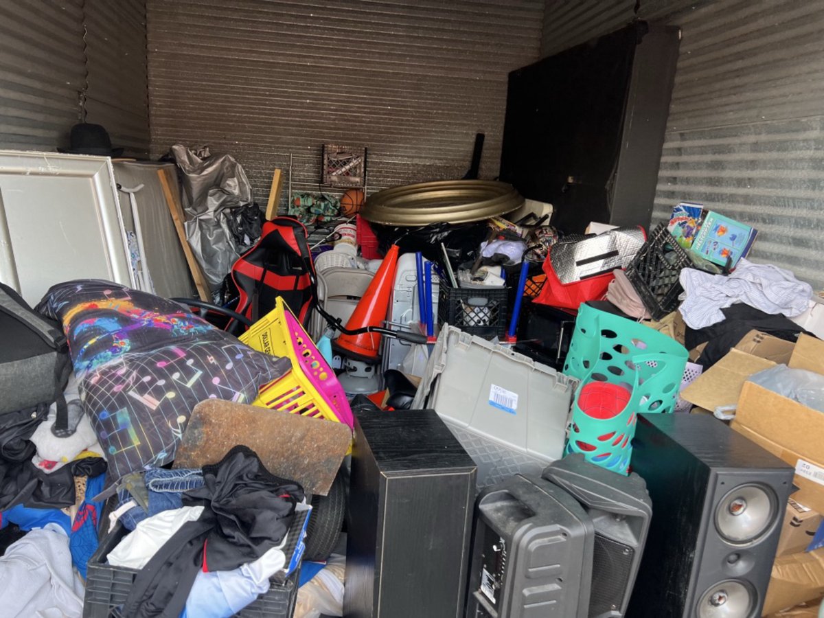 10 x 15 storage unit in Ft Lauderdale, FL