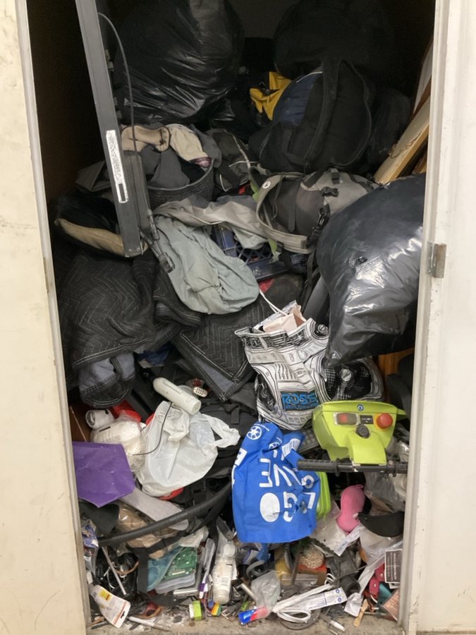 5 x 10 storage unit in Modesto, CA