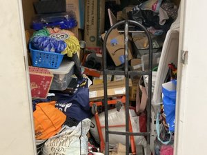 5 x 10 storage unit in Modesto, CA