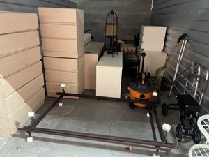 10 x 20 storage unit in Pompano Beach, FL