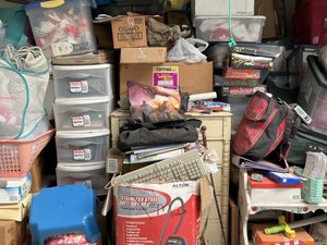 10 x 10 storage unit in Escalon, CA