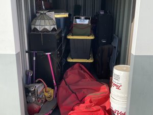 5 x 15 storage unit in Escalon, CA