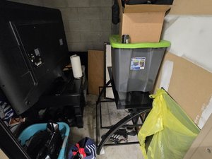 7 x 8 storage unit in Oakland Park, FL