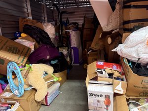 10 x 20 storage unit in Pompano Beach, FL