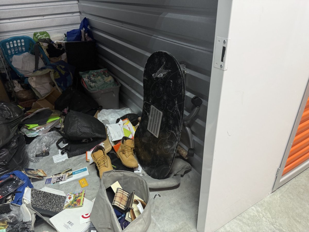 5 x 10 storage unit in Pompano Beach, FL