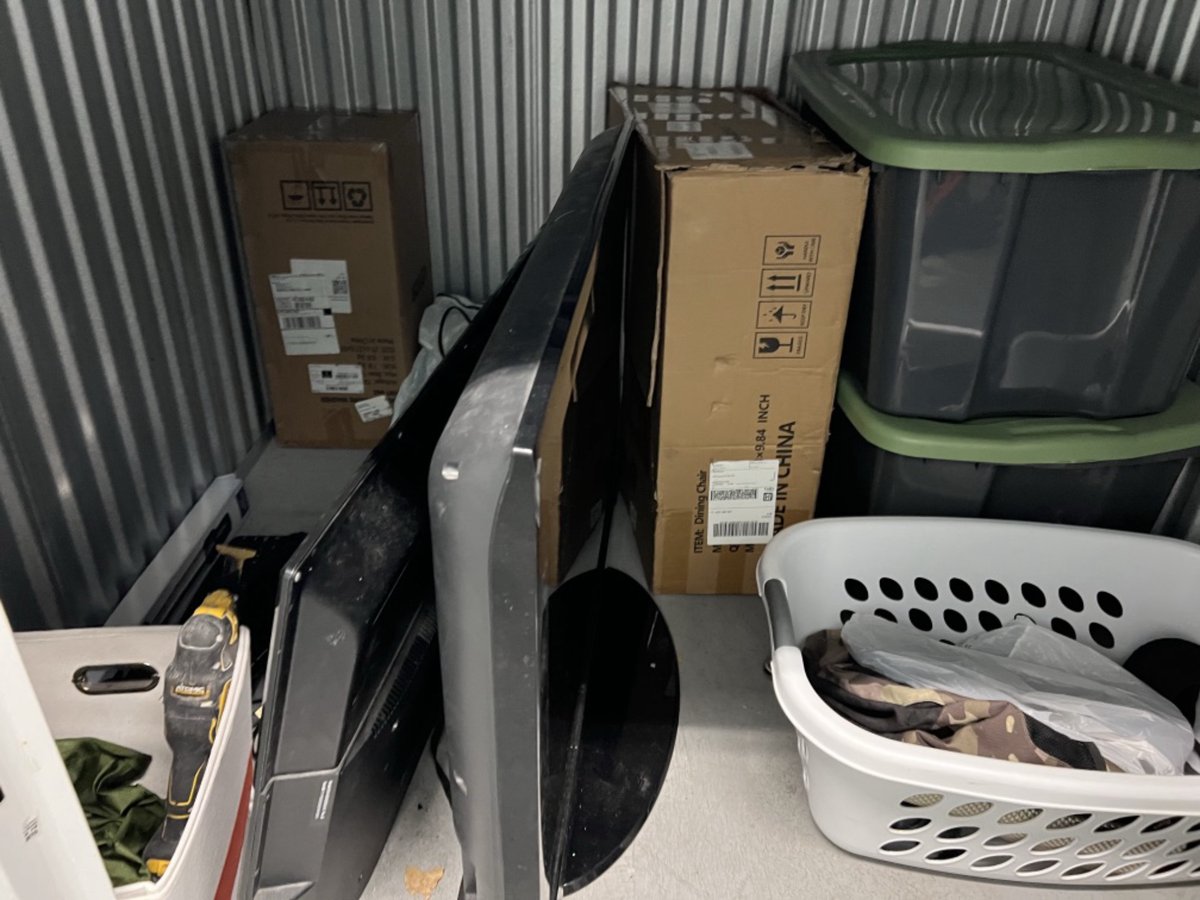 5 x 5 storage unit in Pompano Beach, FL