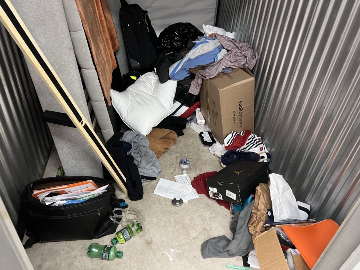 5 x 10 storage unit in Pompano Beach, FL