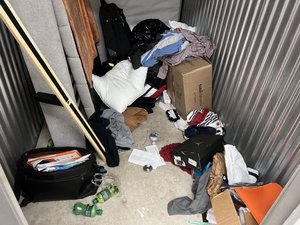 5 x 10 storage unit in Pompano Beach, FL