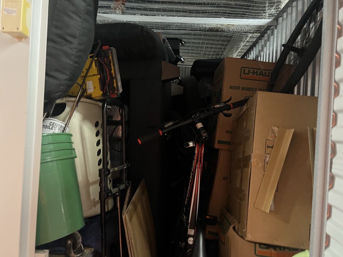 5 x 10 storage unit in Ft Lauderdale, FL