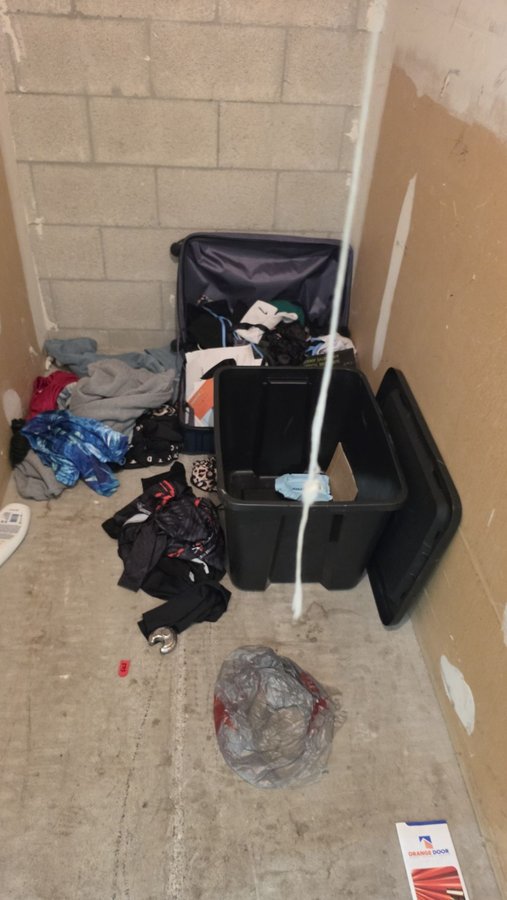 4 x 7 storage unit in Oakland Park, FL