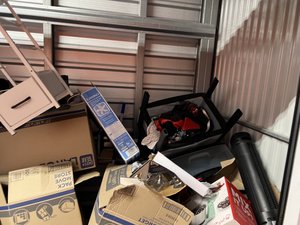10 x 5 storage unit in Pompano Beach, FL