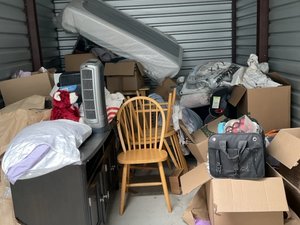 10 x 15 storage unit in Ceres, CA