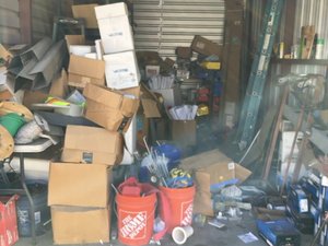 10 x 20 storage unit in Ceres, CA