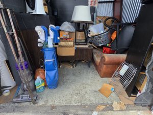 10 x 10 storage unit in Oakland Park, FL
