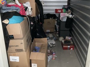 5 x 10 storage unit in Ceres, CA