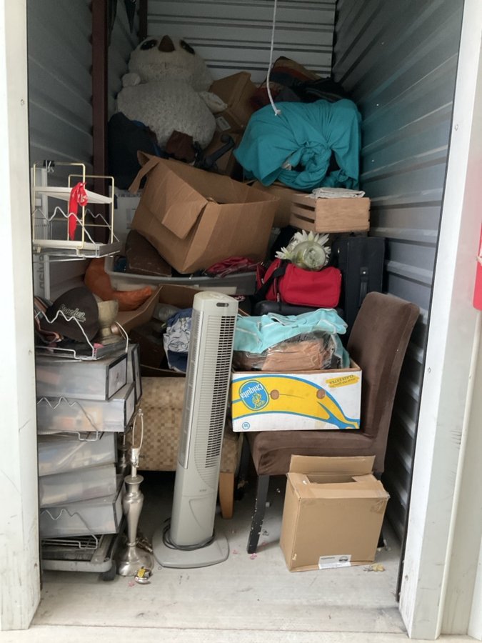 5 x 10 storage unit in Ceres, CA