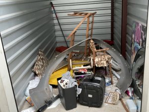 5 x 10 storage unit in Ceres, CA