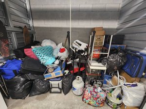 10 x 5 storage unit in North Las Vegas, NV
