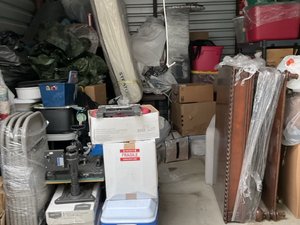 10 x 15 storage unit in Ceres, CA