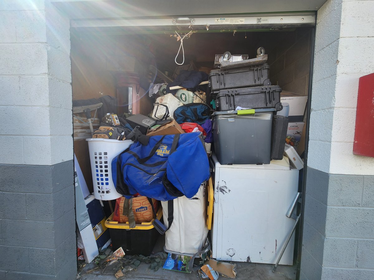 8 x 20 storage unit in North Las Vegas, NV