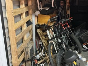 10 x 15 storage unit in San Diego, CA